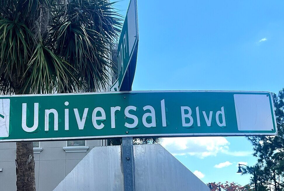 Universal Boulevard Orlando street sign e1731450199722