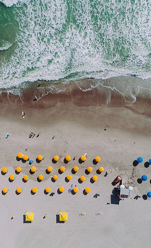 512px Cocoa Beach vibes Unsplash